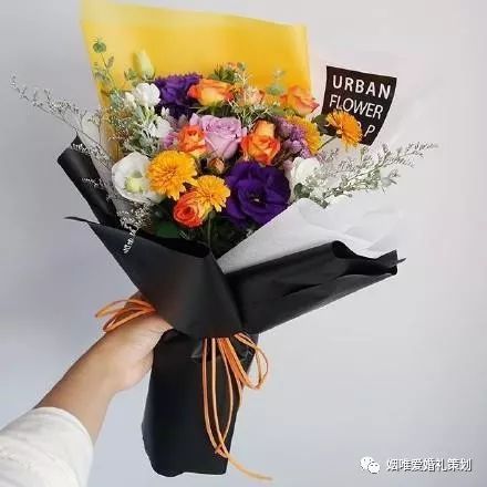 情人詞語大全集形容詞_情人詞句50字_情人節詞語句子